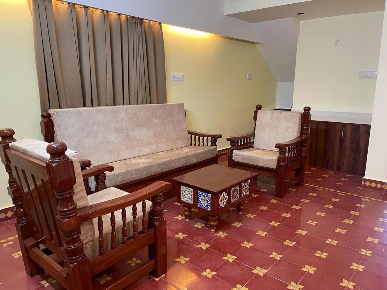 Viswa Residency Srirangam - Heritage Rooms Tiruchirappalli Екстер'єр фото