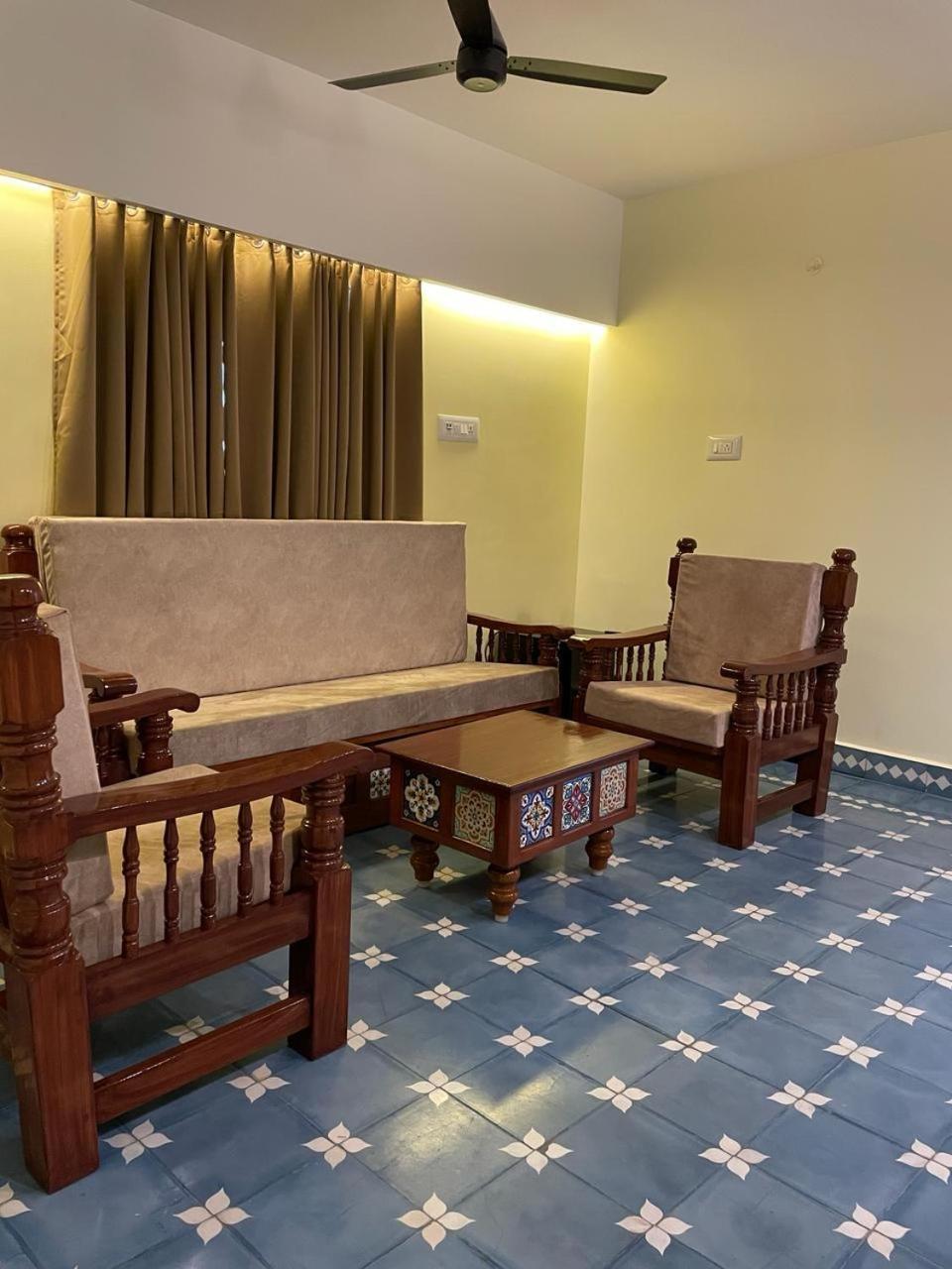 Viswa Residency Srirangam - Heritage Rooms Tiruchirappalli Екстер'єр фото